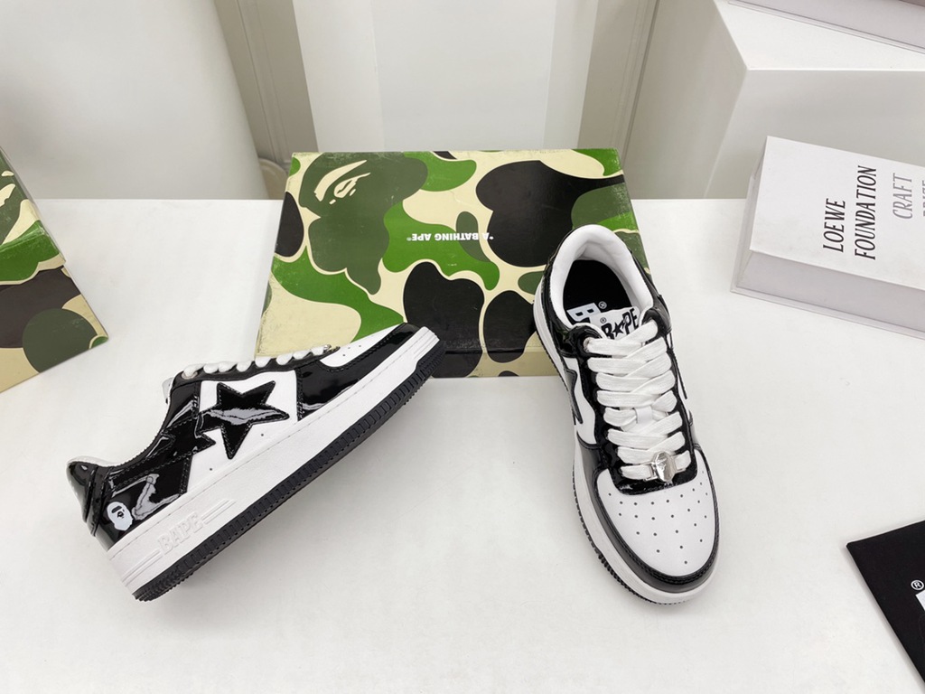 B*APE SNEAKERS
